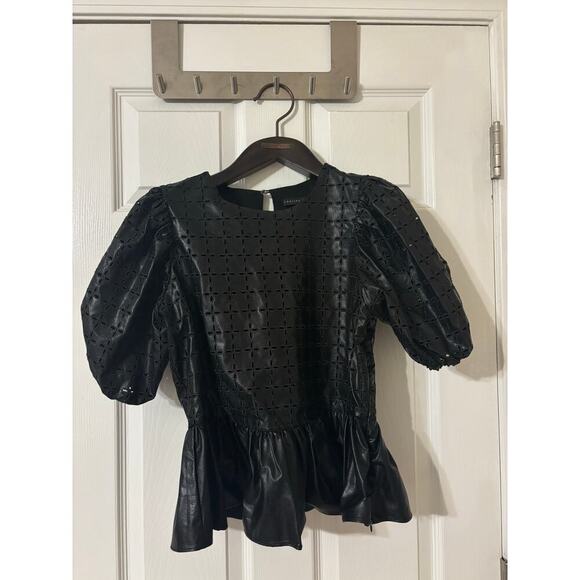 English Factory puff sleeve eyelet faux leather top sz small - Picture 3 of 12